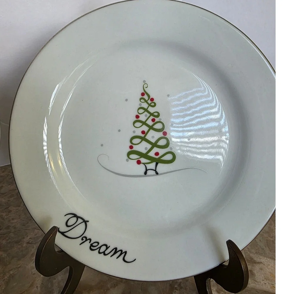 St Nicholas‎ Square Tis The Season Christmas Plates Set 2 Believe Dream Tree